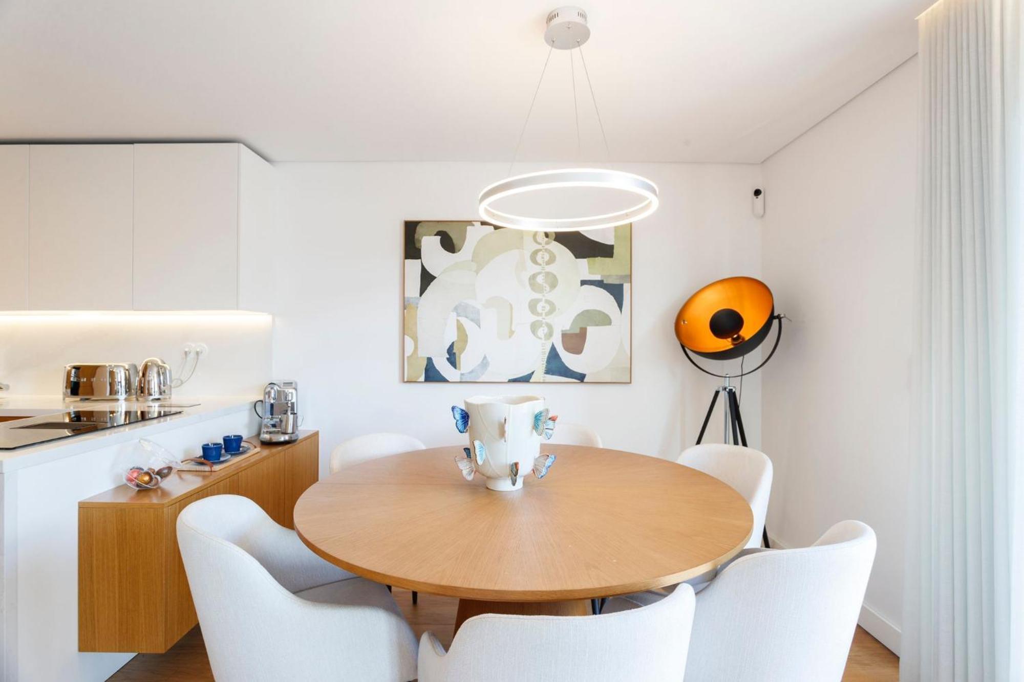 Habitación en casa particular Luxury With Balcony And Shared In The Parque Eduardo Vii Area Lisboa