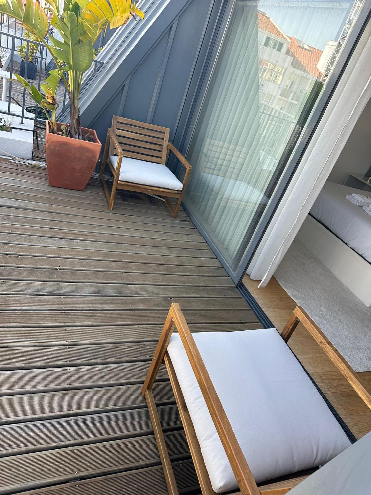 Habitación en casa particular Luxury With Balcony And Shared In The Parque Eduardo Vii Area *